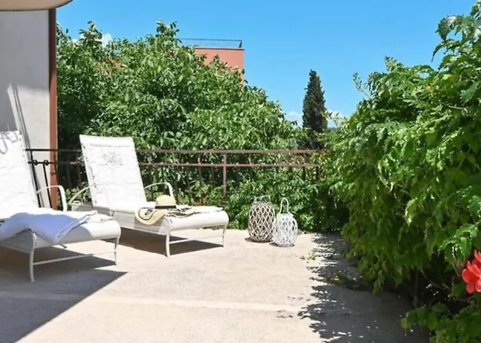 Family Friendly House With A Swimming Pool Mavarstica, Ciovo - 25200 * Trogir