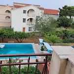 Family Friendly House With A Swimming Pool Mavarstica, Ciovo - 25200 * Traù