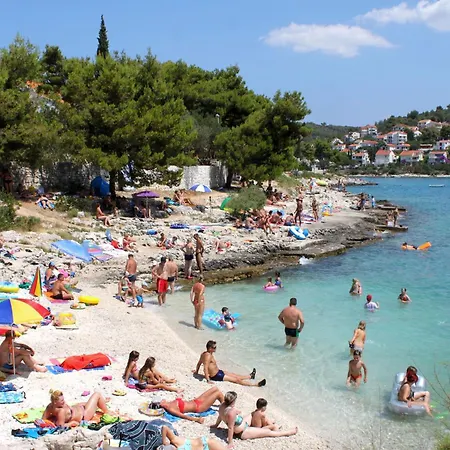 Family Friendly House With A Swimming Pool Mavarstica, Ciovo - 25200 Casa de Férias Trogir