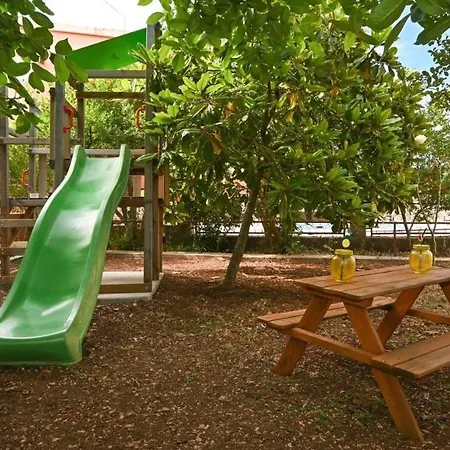 Family Friendly House With A Swimming Pool Mavarstica, Ciovo - 25200 * Trogir